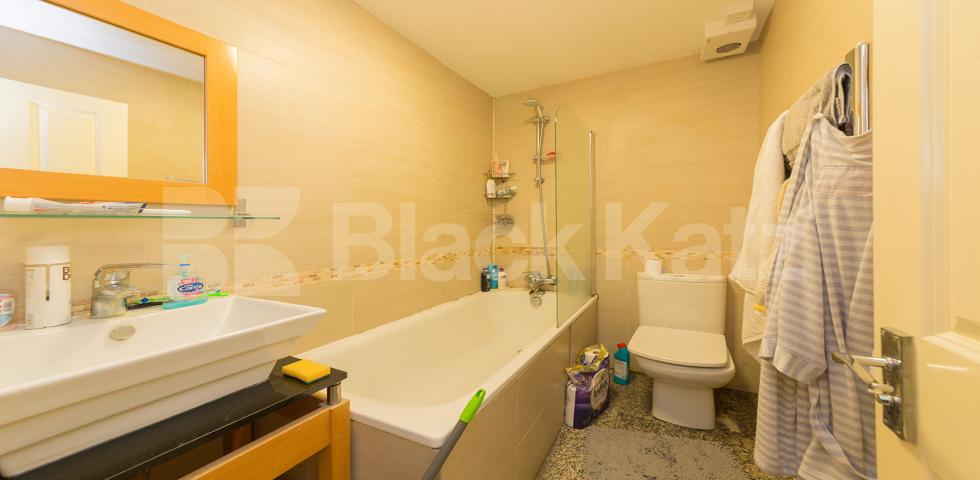 			2 Bedroom, 1 bath, 1 reception Flat			 Beatrice Road, FINSBURY PARK-STROUD GREEN